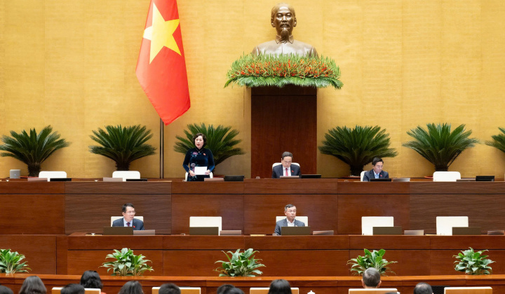 Quốc hội thảo luận về thẩm quyền quy định ngưỡng thuế trong Dự án Luật sửa đổi, bổ sung một số điều của 4 luật về thuế