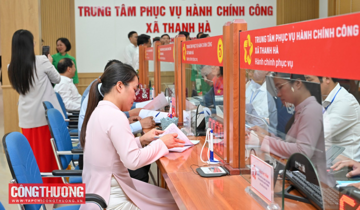 Khẩn trương xây dựng các Nghị quyết về cắt giảm, phân cấp, đơn giản hóa thủ tục hành chính, điều kiện kinh doanh
