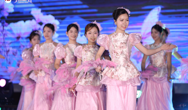 Khi văn hóa đọc "hòa âm" cùng sự sáng tạo của sinh viên Báo chí