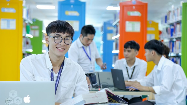 Quy định pháp luật về quản lý sử dụng các phần mềm công nghệ thông tin trong quản trị chất lượng hệ sinh thái số giáo dục đại học ở Việt Nam