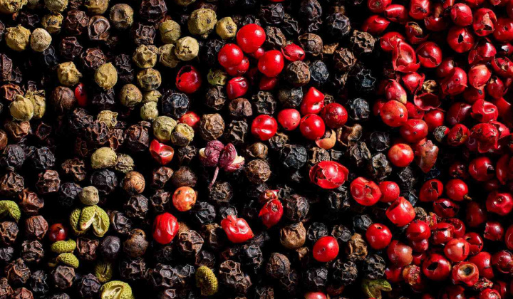 Giá tiêu hôm nay 3/4: Trong nước tăng nhẹ