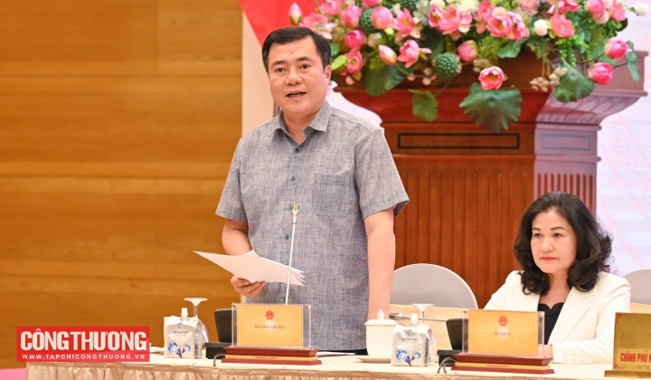 Bộ Công Thương: Đảm bảo nguồn cung xăng dầu và cung ứng điện phục vụ nhu cầu của người dân, doanh nghiệp