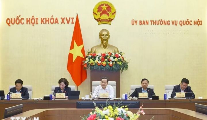 Thống nhất trình Quốc hội giảm mạnh thuế xăng dầu để ứng phó biến động giá năng lượng