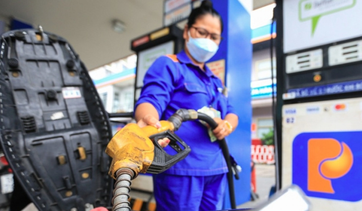 Kỳ điều hành giá xăng dầu ngày 9/4: Tiếp tục giảm mạnh