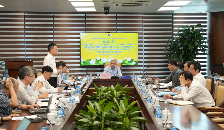 TKV thúc đẩy nghiên cứu phát triển điện mặt trời tự sản, tự tiêu đáp ứng mục tiêu giảm phát thải