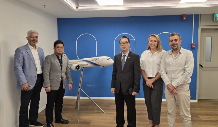 Thúc đẩy và hỗ trợ mở đường bay thẳng từ Israel tới Hà Nội
