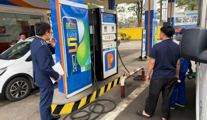 Hà Nội đảm bảo nguồn cung xăng dầu, chưa phát hiện đầu cơ