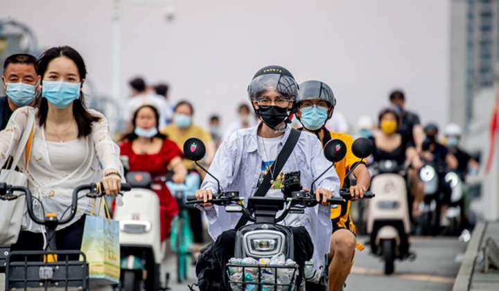 Ý định chuyển đổi sang xe điện của người dân Hà Nội: tiếp cận mô hình tích hợp PPM - TPB