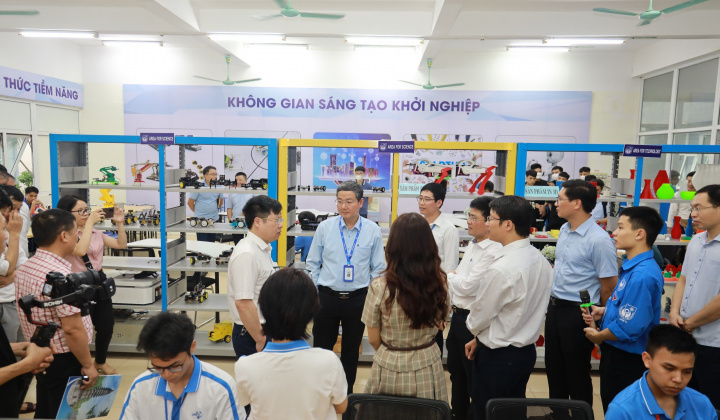 Thực tiễn công tác chuyển đổi số trong ngành Công Thương: Minh chứng sinh động cho đường lối đổi mới đúng đắn của Đảng