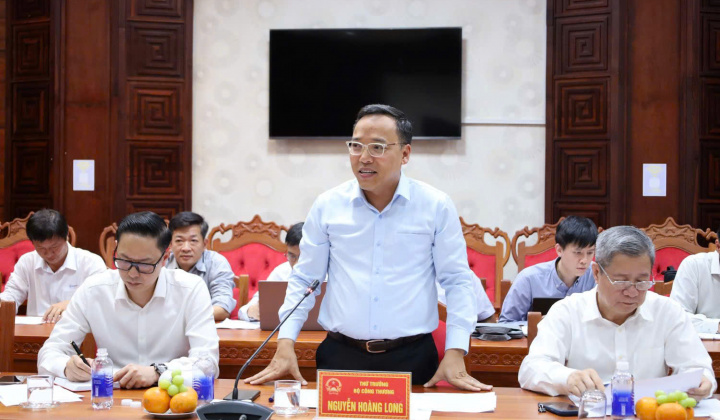 Thứ trưởng Nguyễn Hoàng Long làm việc với tỉnh Đắk Lắk về Quy hoạch điện VIII điều chỉnh