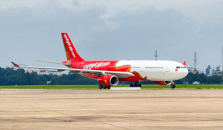 Bay Hà Nội - Praha cùng Vietjet chỉ từ 5.940.000 VNĐ