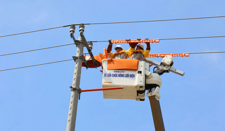 EVNCPC tăng cường các giải pháp đảm bảo cấp điện mùa nắng nóng