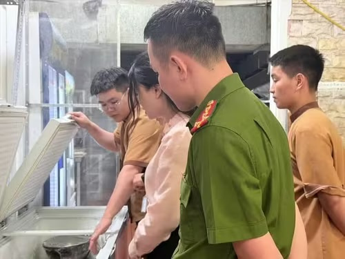 Nhiều cơ sở vi phạm an toàn thực phẩm bị xử lý tại Hà Nội