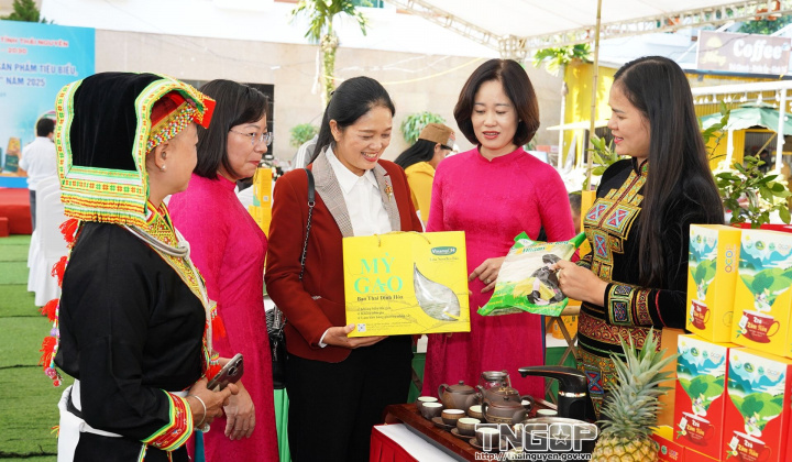 Các nhân tố ảnh hưởng tới ý định mua sản phẩm đạt chứng nhận OCOP của người tiêu dùng thành phố Thái Nguyên