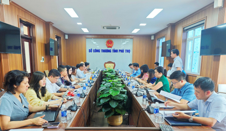 Phối hợp đồng bộ các giải pháp, đột phá phát triển logistics trên địa bàn tỉnh Phú Thọ