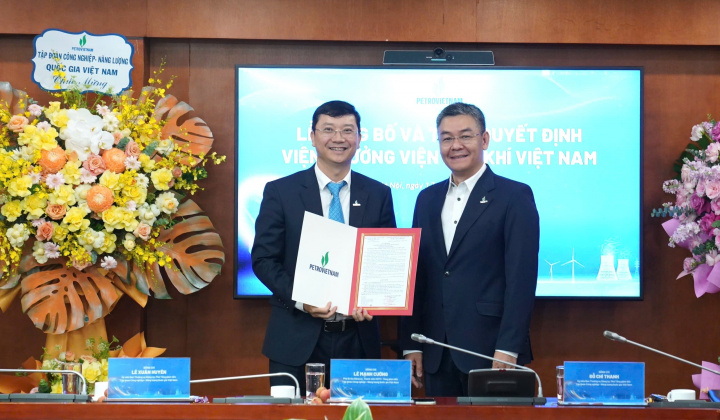 Petrovietnam trao quyết định giao nhiệm vụ Viện trưởng Viện Dầu khí Việt Nam