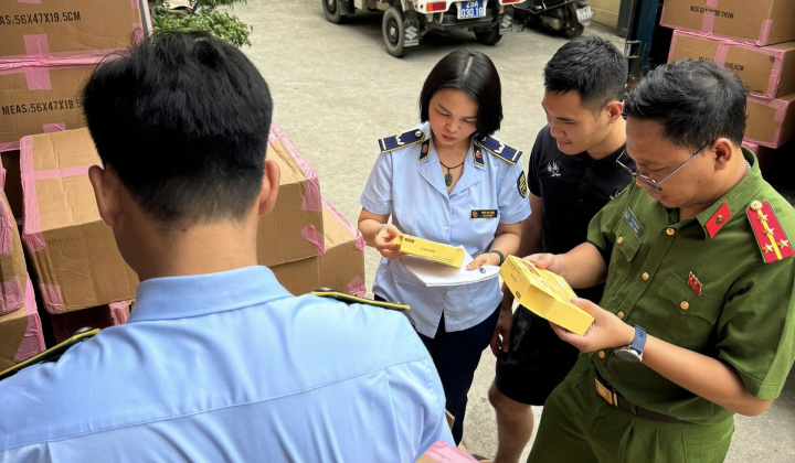 Hà Nội phát hiện 57.000 mặt nạ giả mạo nhãn hiệu BANOBAGI