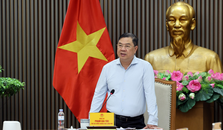 Sửa đổi Nghị định về kinh doanh xăng dầu với trọng tâm tái cơ cấu hệ thống phân phối, giảm khâu trung gian, tăng cường minh bạch và hiệu quả