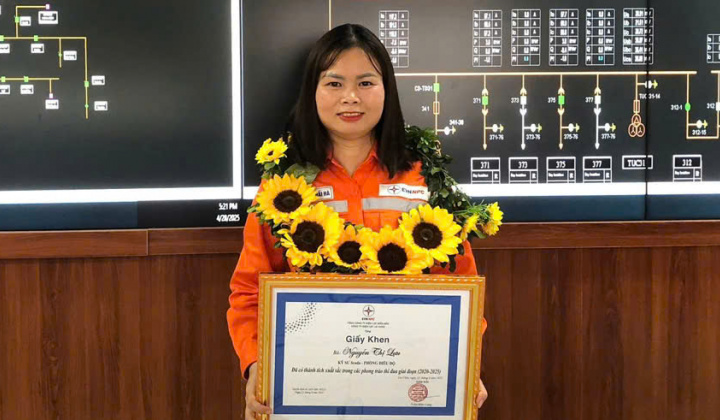 Nữ kỹ sư lan tỏa tinh thần sáng tạo trong chuyển đổi số ngành Điện