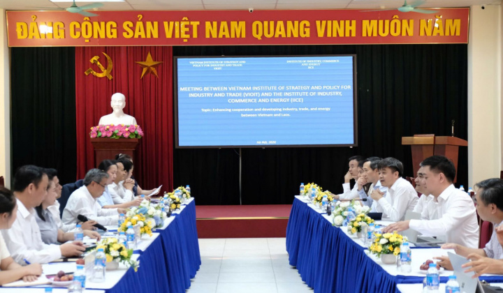 Thúc đẩy hợp tác công nghiệp, thương mại và năng lượng Việt Nam - Lào đi vào thực chất