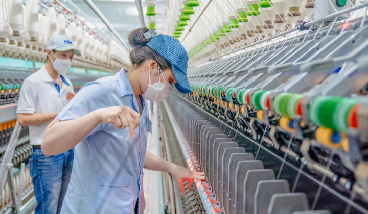 Tái định vị chiến lược cạnh tranh ngành dệt may Việt Nam trong cuộc đua xanh hóa