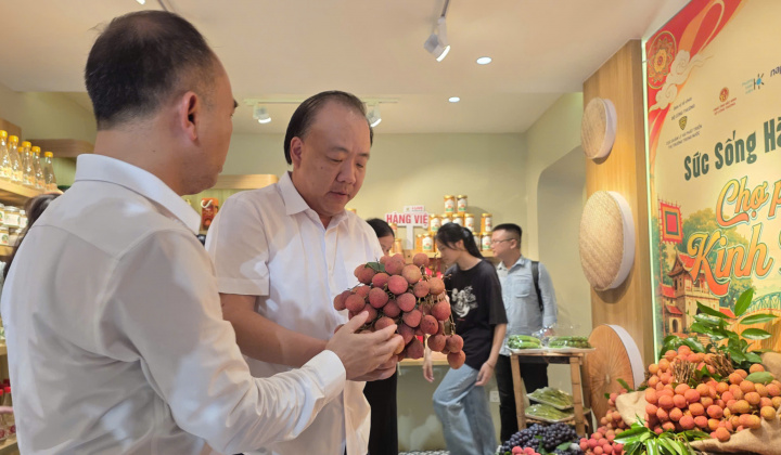 “Chợ phiên Kinh Bắc” đưa đặc sản Bắc Ninh đến giữa lòng Hà Nội