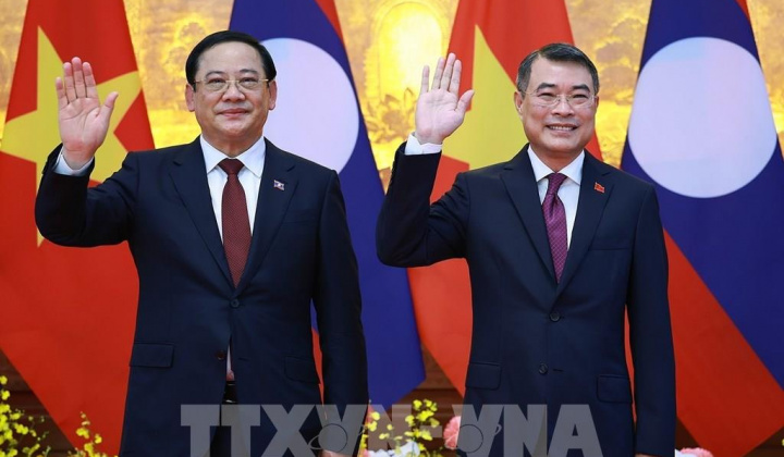 Việt Nam - Lào tăng cường thắt chặt quan hệ hợp tác