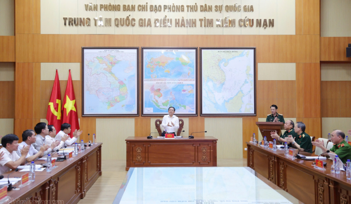 Phó Thủ tướng chỉ đạo kiểm tra toàn diện công tác phòng, chống thiên tai trước mùa mưa bão