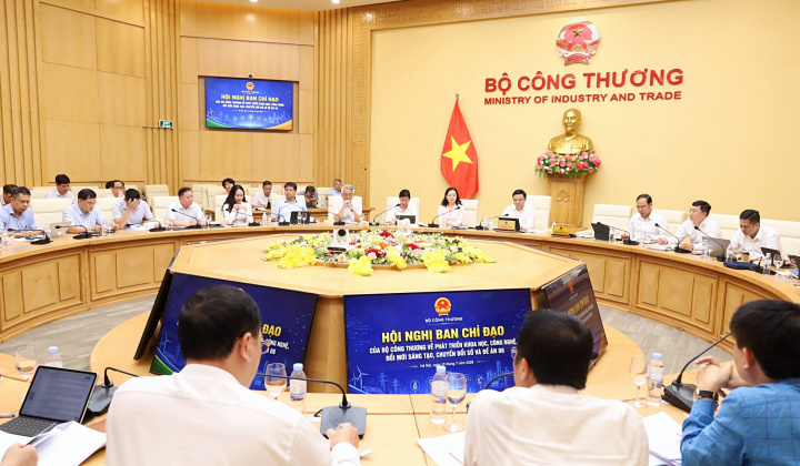 Bộ trưởng Lê Mạnh Hùng: Lấy sản phẩm thực tế làm thước đo hiệu quả khoa học công nghệ và chuyển đổi số