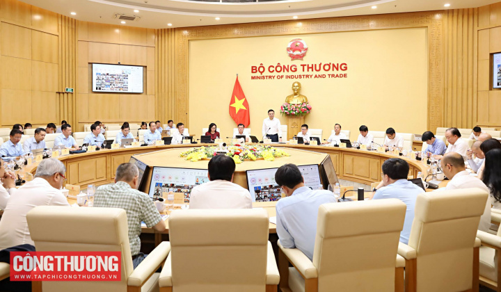 Bộ trưởng Lê Mạnh Hùng: Toàn ngành Công Thương tập trung cao độ hoàn thành các mục tiêu, chỉ tiêu Chính phủ giao