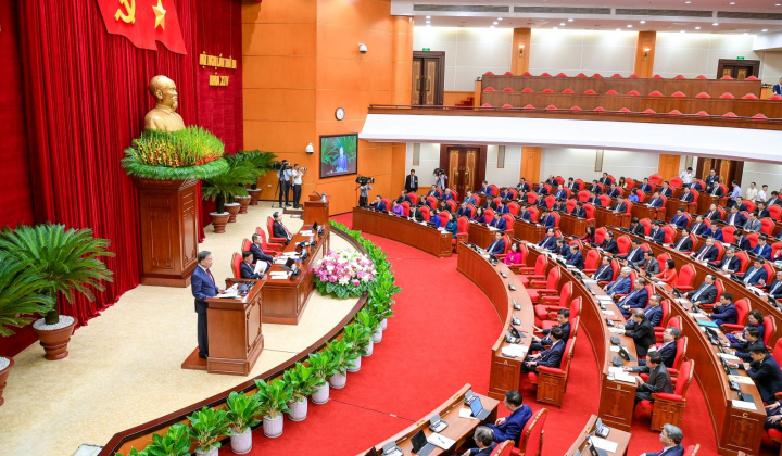 Thông cáo báo chí về ngày làm việc thứ hai Hội nghị Trung ương 3 khoá XIV