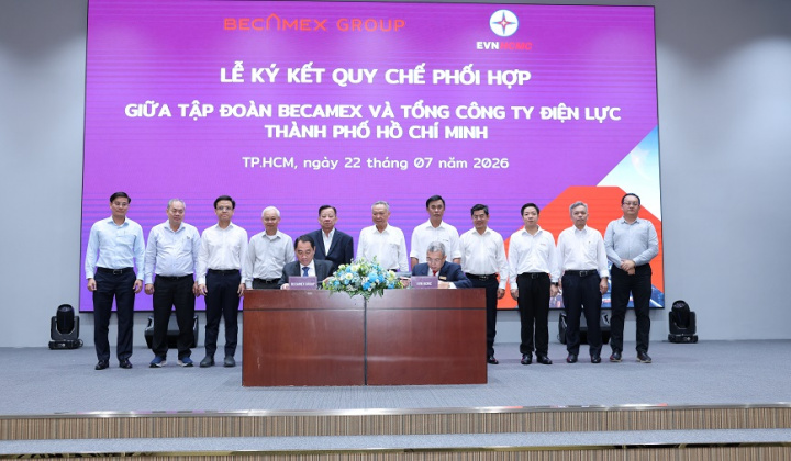 EVNHCMC và Becamex hợp tác phát triển hạ tầng năng lượng xanh
