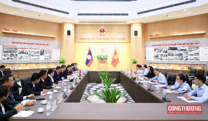 Thứ trưởng Phan Thị Thắng tiếp Thứ trưởng Bộ Công Thương Lào Phouthavanh Nanthavong