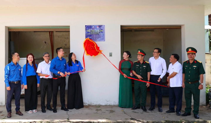 Đoàn Thanh niên EVN tổ chức chuỗi hoạt động “Nối mạch tri ân” tại Cần Thơ và Vĩnh Long