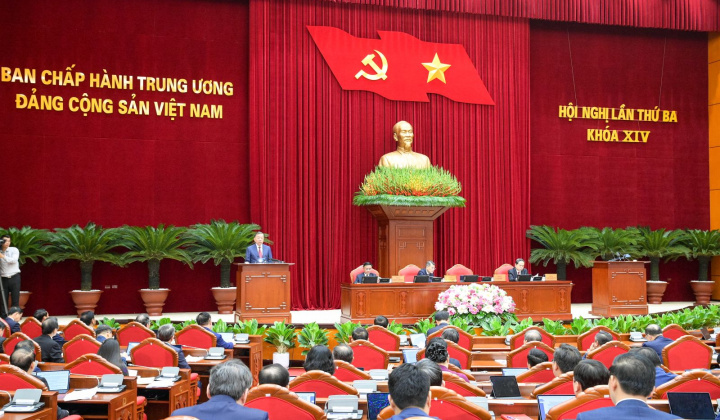 Thông cáo báo chí về ngày làm việc thứ tư Hội nghị lần thứ ba Ban Chấp hành Trung ương Đảng khoá XIV