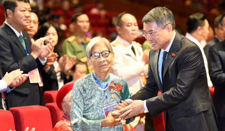 Thủ tướng Chính phủ phát động "Phong trào đẩy mạnh chăm lo người có công với cách mạng"
