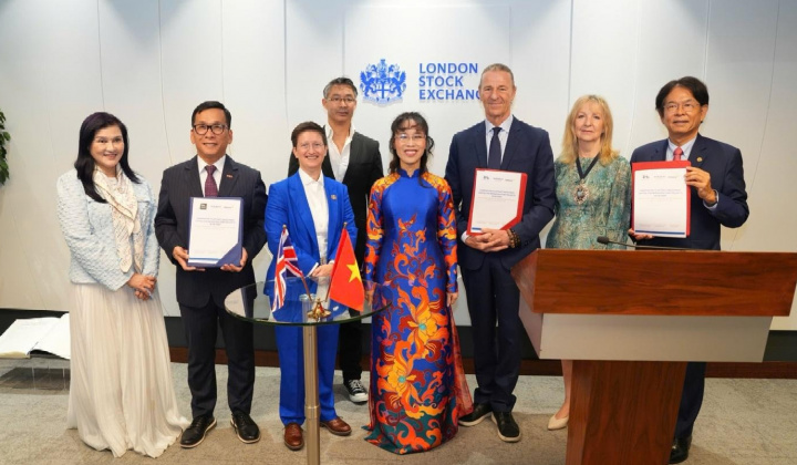 Ngân hàng HDBank ký hợp tác với Sở giao dịch chứng khoán London, Dragon Capital