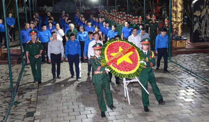 Đoàn Thanh niên Chính phủ phối hợp triển khai chuỗi hoạt động tri ân các Anh hùng liệt sĩ và chăm lo an sinh xã hội tại Quảng Ngãi