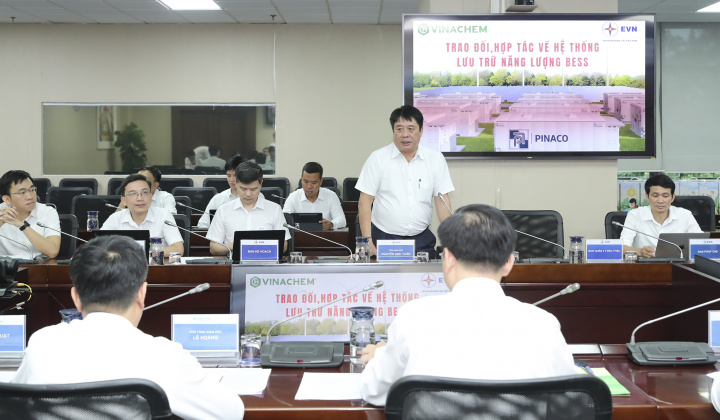 EVN và Vinachem trao đổi định hướng hợp tác về pin lưu trữ năng lượng