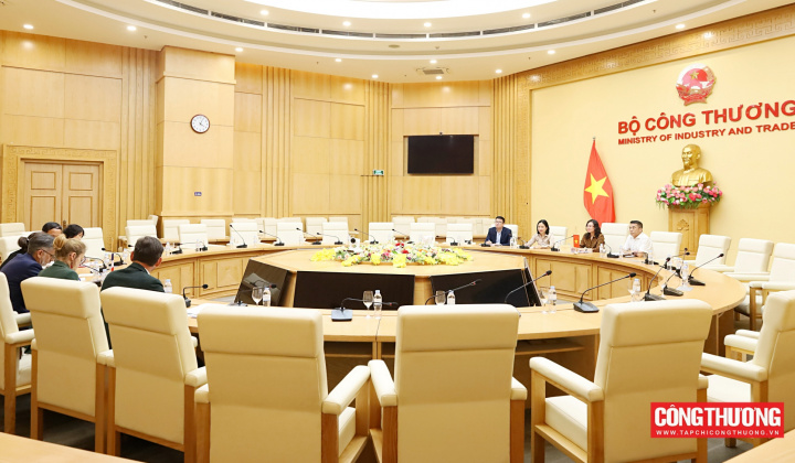 Việt Nam - Pháp thúc đẩy hợp tác chiến lược trong lĩnh vực công nghiệp và năng lượng