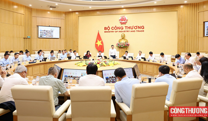 [CHÙM ẢNH] Bộ Công Thương giao ban triển khai nhiệm vụ 6 tháng cuối năm 2026
