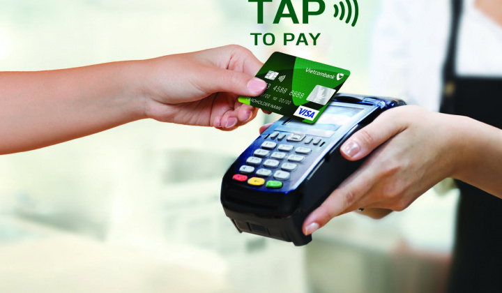 Phát triển dịch vụ thanh toán thẻ tại ngân hàng TMCP Ngoại thương Việt Nam - Chi nhánh Móng Cái