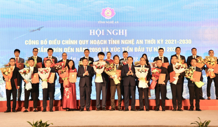 Phó Thủ tướng Lê Tiến Châu: Nghệ An cần chuyển biến về chất trong mô hình phát triển