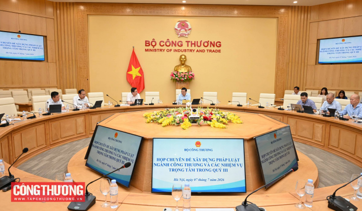 Bộ Công Thương họp chuyên đề về xây dựng pháp luật, triển khai nhiệm vụ trọng tâm trong Quý III