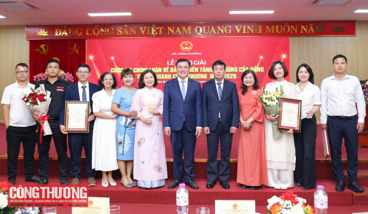Tạp chí Công Thương đạt 02 giải tại Cuộc thi chính luận về bảo vệ nền tảng tư tưởng của Đảng trong ngành Công Thương