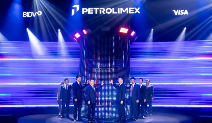 Petrolimex ra mắt Ứng dụng Petrolimex 2.0 và Thẻ đồng thương hiệu với BIDV-Visa