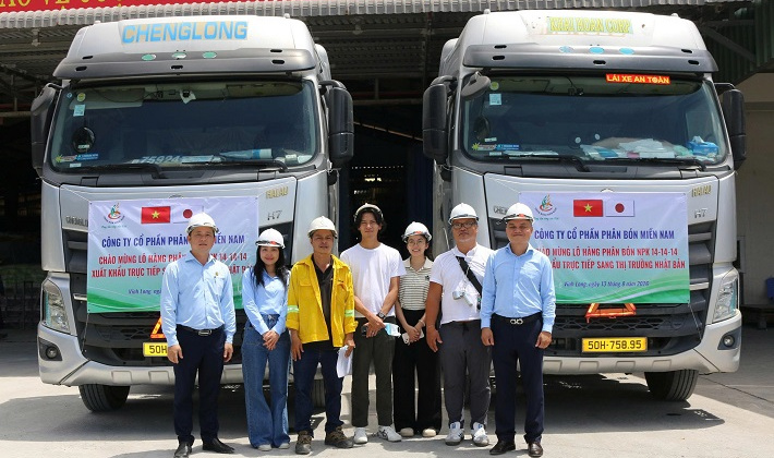 Phân Bón Miền Nam xuất khẩu 300 tấn NPK 14-14-14 sang thị trường Nhật Bản