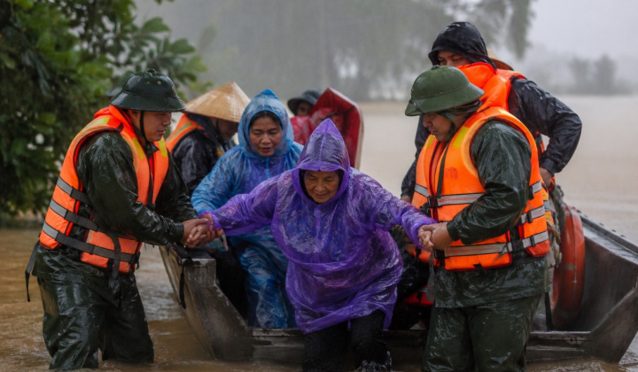Bộ Công Thương ban hành Công điện yêu cầu chủ động ứng phó mưa lớn, lũ quét