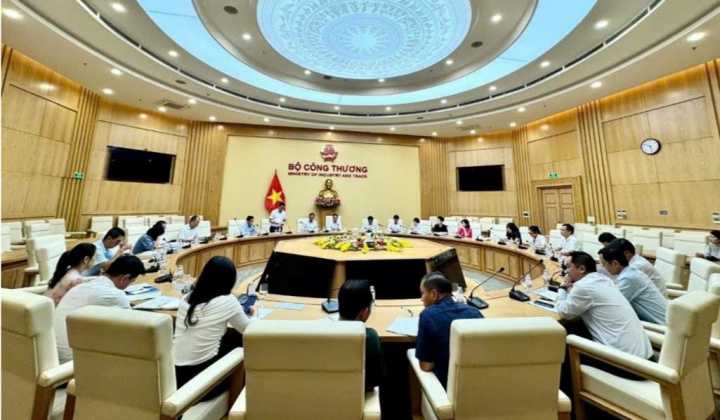 Kiểm tra việc thực hiện các quy định của pháp luật về thi đua, khen thưởng tại Bộ Công Thương