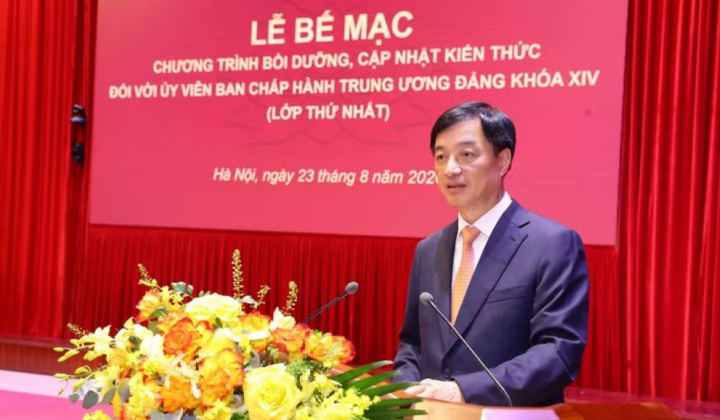 Bế mạc Chương trình bồi dưỡng, cập nhật kiến thức đối với Ủy viên Trung ương Đảng khóa XIV
